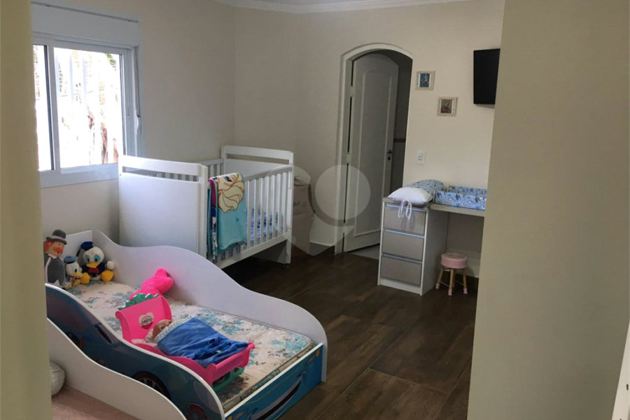 Sobrado à venda com 3 quartos, sendo 1 suíte, em Jaçanã, São Paulo, SP