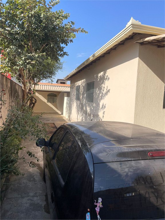 Casa à venda com 6 quartos, sendo 2 suítes, em Novo Eldorado, Contagem, MG