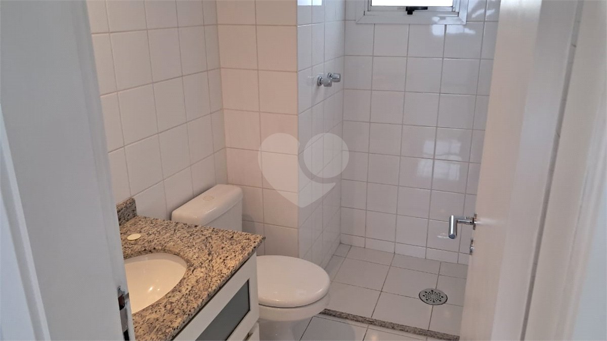 Apartamento para alugar com 3 quartos, sendo 2 suítes, em Jardim Marajoara, São Paulo, SP