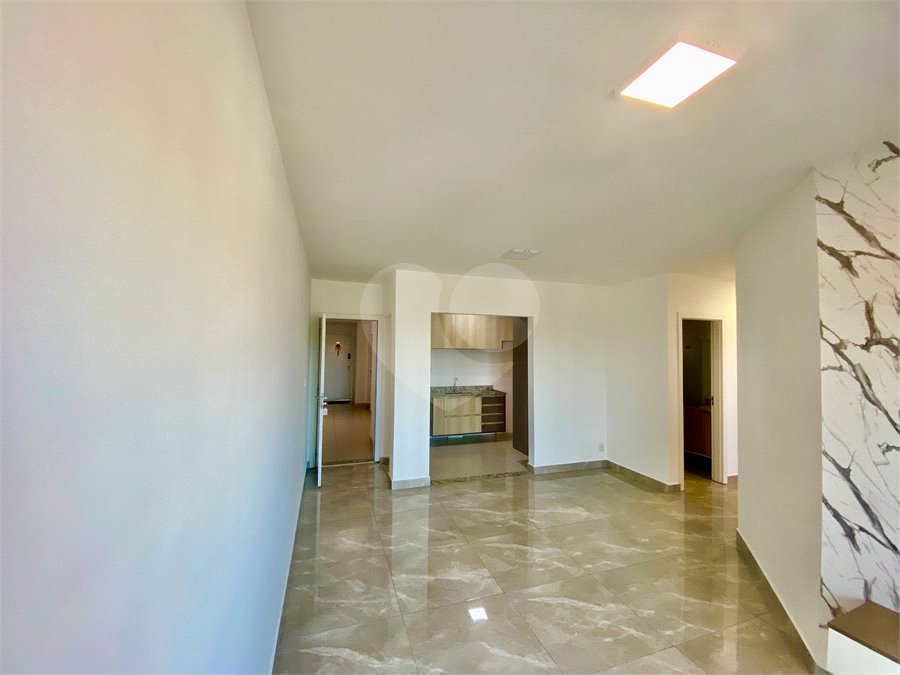 Apartamento à venda com 3 quartos, sendo 1 suíte, em Jardim Vera Cruz, Sorocaba, SP