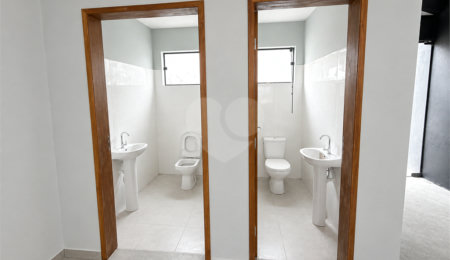 Salão Comercial para alugar em Alvinópolis, Atibaia, SP