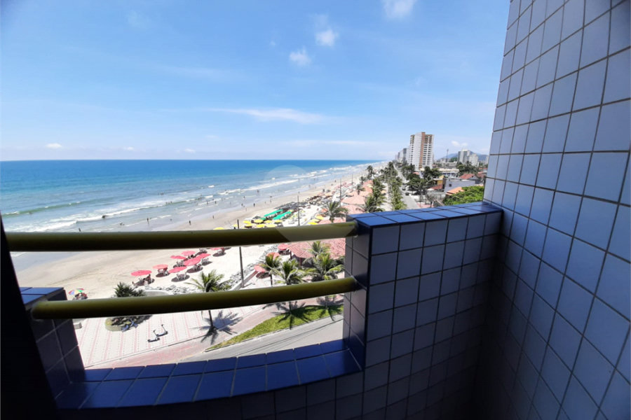 Apartamento à venda com 2 quartos, sendo 1 suíte, em Vera Cruz, Mongaguá, SP