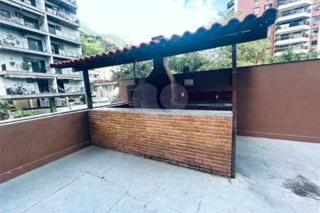 Apartamento à venda com 4 quartos, sendo 1 suíte, em Tijuca, Rio de Janeiro, RJ