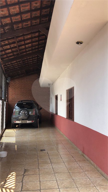 Casa Térrea à venda com 4 quartos, sendo 3 suítes, em Tremembé, São Paulo, SP