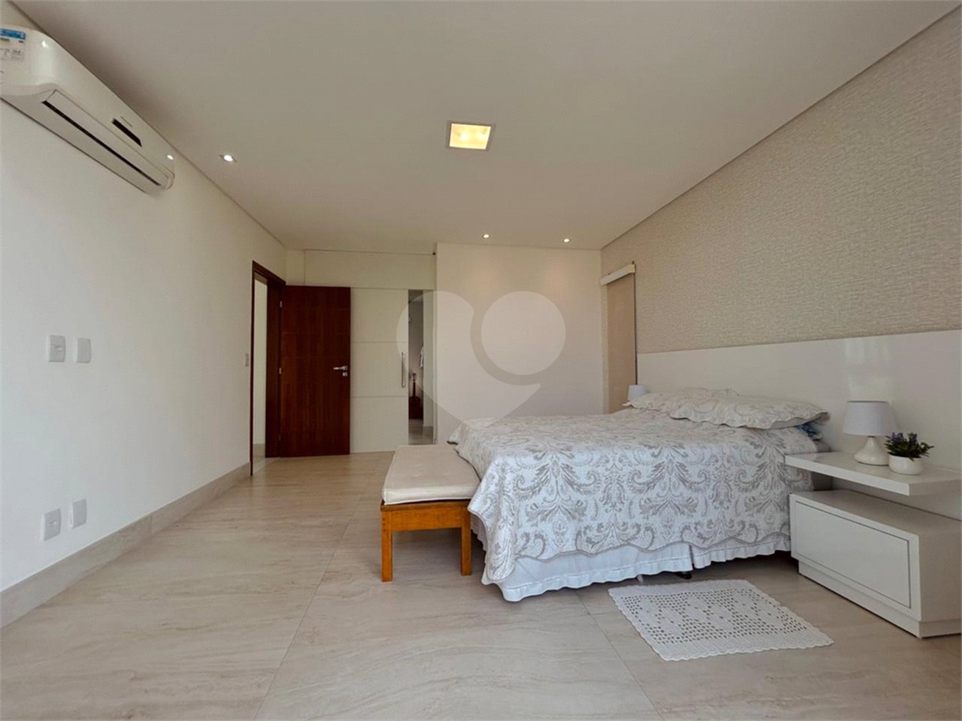 Casa à venda com 5 quartos, sendo 1 suíte, em Orla Norte, Porto Seguro, BA