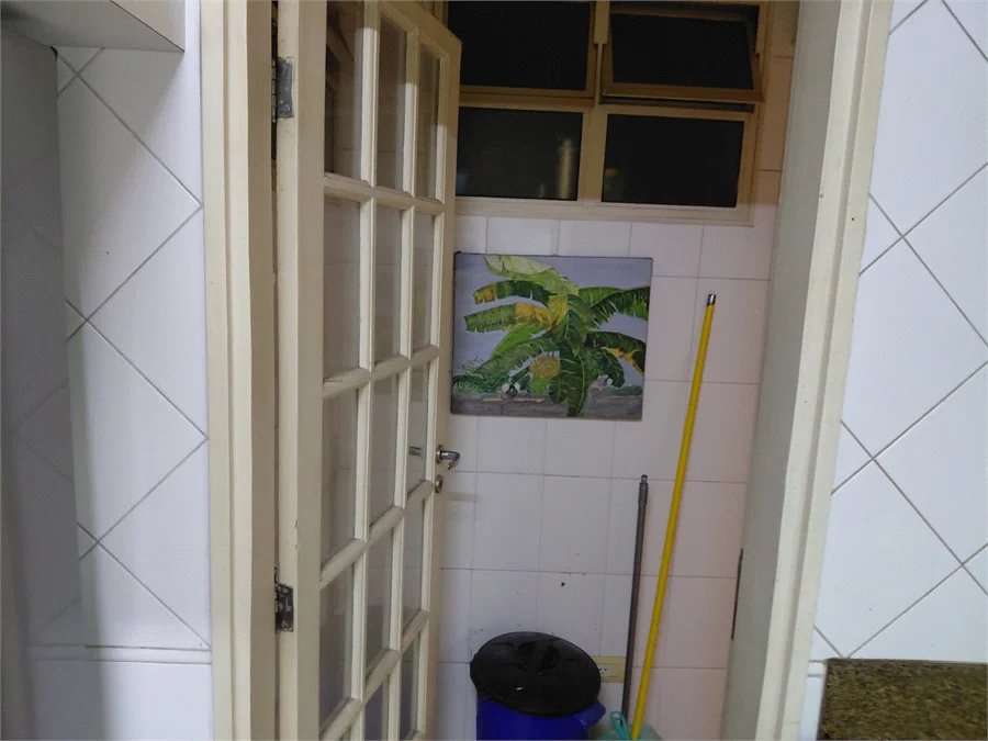Apartamento para alugar com 3 quartos, sendo 1 suíte, em Cerqueira César, São Paulo, SP