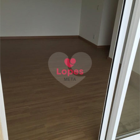 Apartamento à venda com 2 quartos, sendo 1 suíte,  em Vila Industrial, São José dos Campos, SP