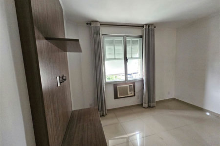 Apartamento com 2 dormitórios à venda, 124 m² por R$ 695.000,00 - Boqueirão - Santos/SP