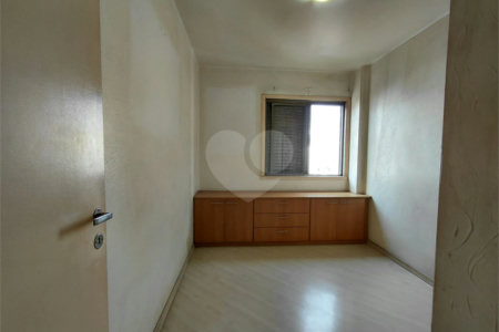 Apartamento à venda com 2 quartos em Vila Romana, São Paulo, SP