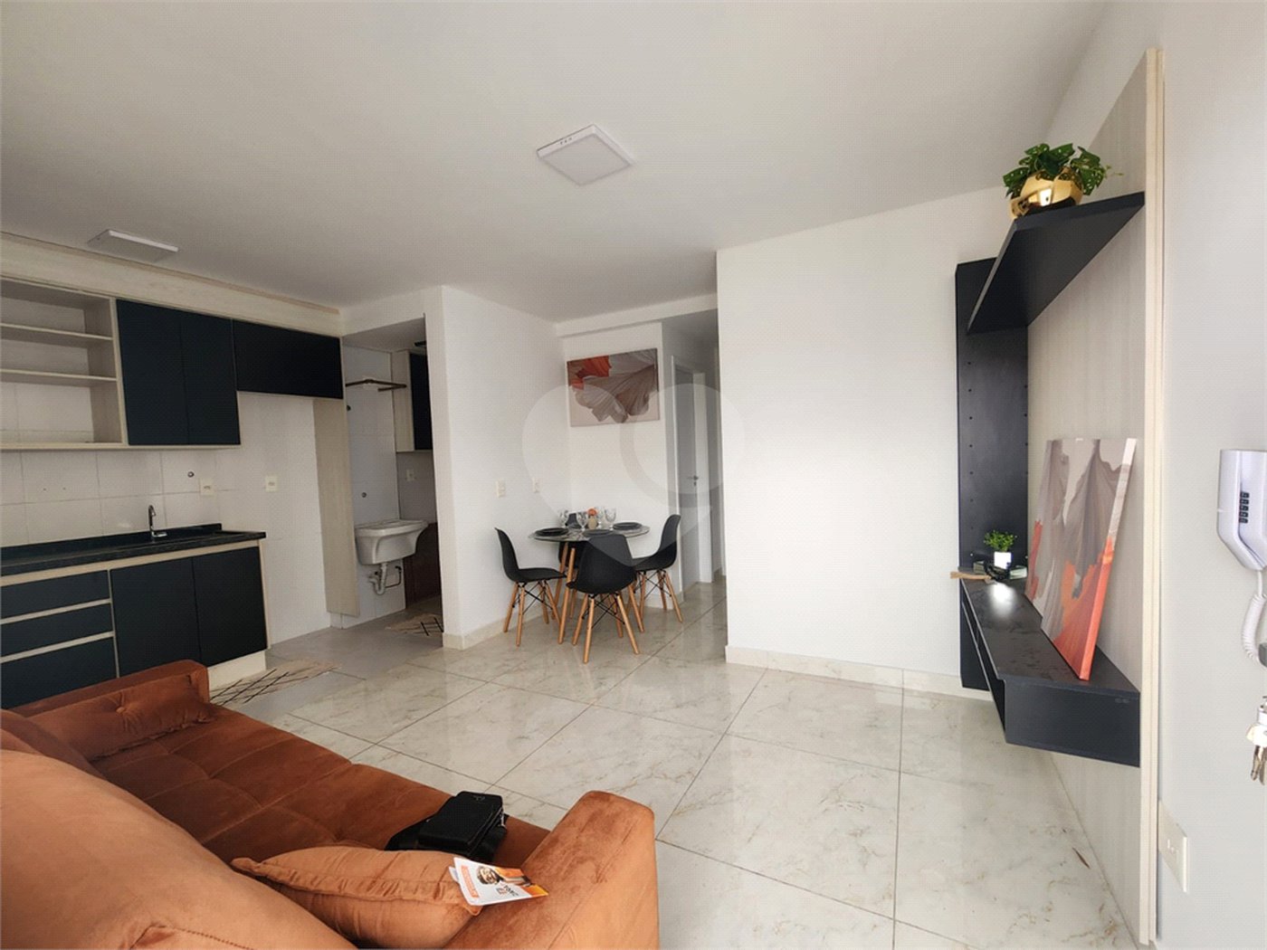 Casa à venda com 2 quartos no condomínio Esmeraldino, São Paulo - SP