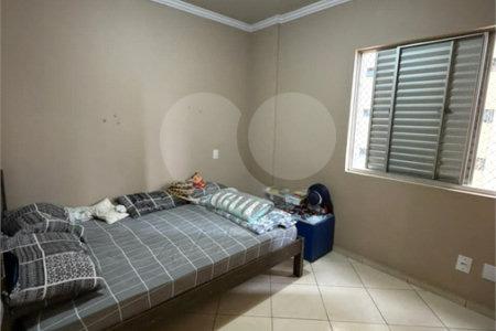 Apartamento à venda com 2 quartos em Parque Maria Domitila, São Paulo, SP