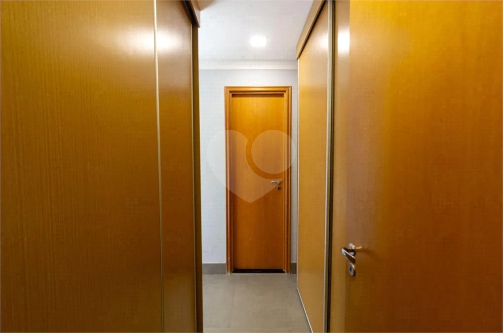 Apartamento à venda com 3 quartos, sendo 2 suítes, em Brooklin Paulista, São Paulo, SP