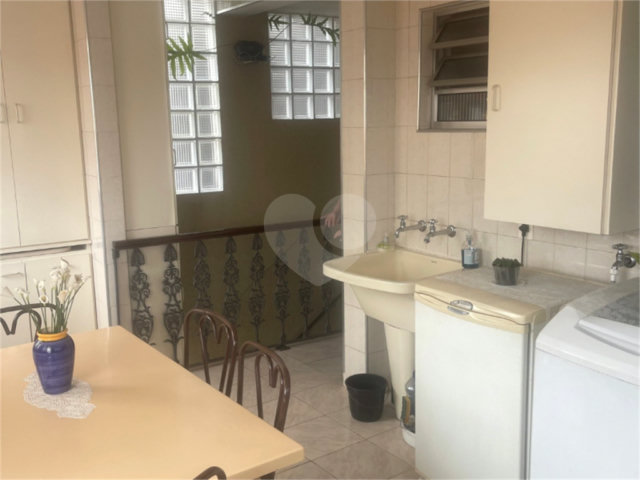 Sobrado à venda com 3 quartos em Butantã, São Paulo, SP