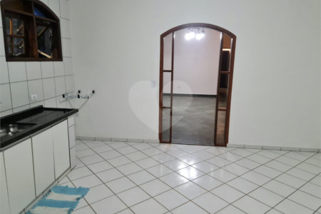 Sobrado para alugar com 3 quartos, sendo 2 suítes, em Jardim Paulista, Atibaia, SP
