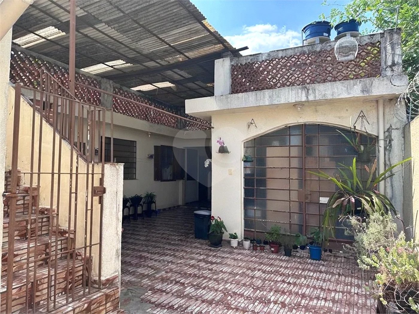 Casa Térrea à venda com 4 quartos em Vila Vitório Mazzei, São Paulo, SP
