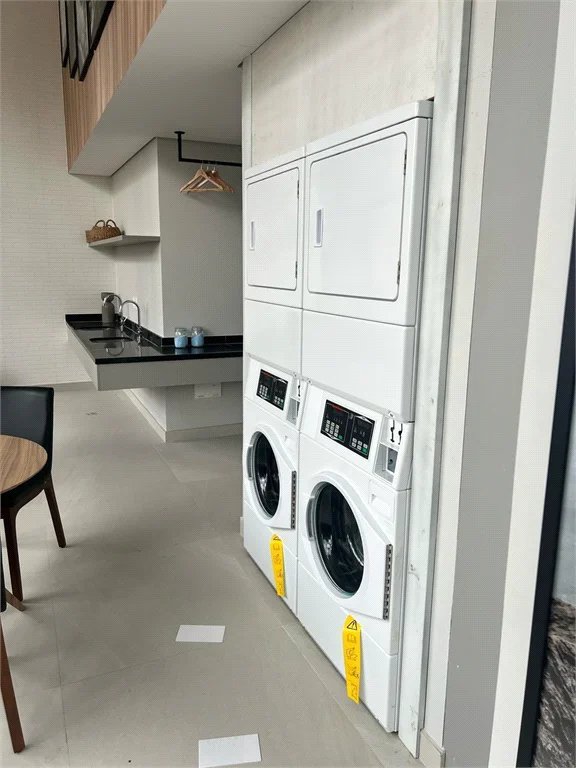 Apartamento à venda com 1 quarto em Vila Cordeiro, São Paulo, SP