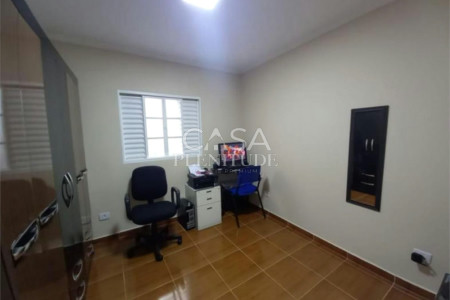 Sobrado à venda com 3 quartos, sendo 1 suíte, em Jardim Abaeté, Sorocaba, SP