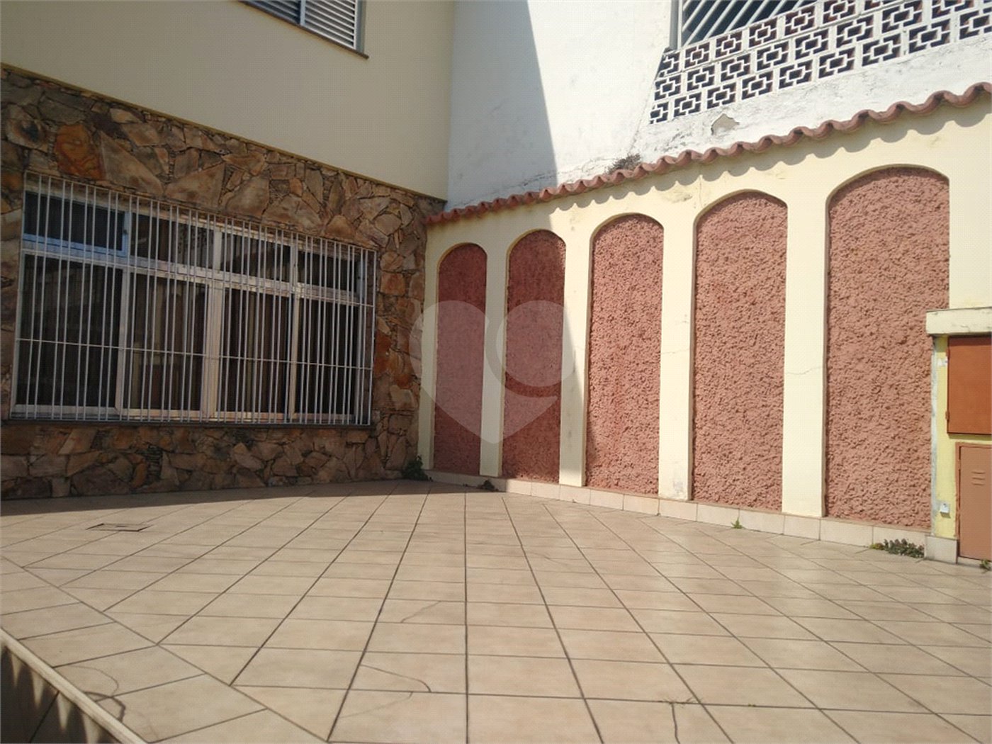 Casa à venda com 4 quartos, sendo 1 suíte,  em Vila Gustavo, São Paulo, SP