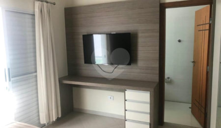 Casa à venda com 3 suítes no condomínio Parque das Graças, Atibaia - SP