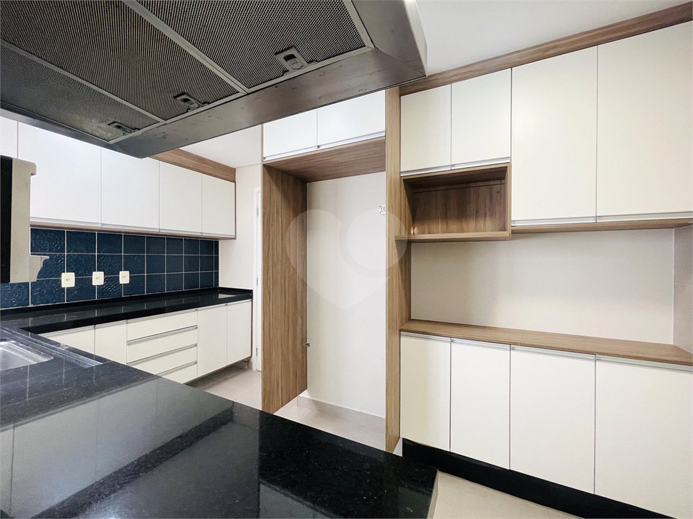 Apartamento à venda com 3 suítes em Baeta Neves, São Bernardo do Campo, SP