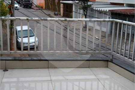 Sobrado à venda com 2 quartos em Parque Vitória, São Paulo, SP