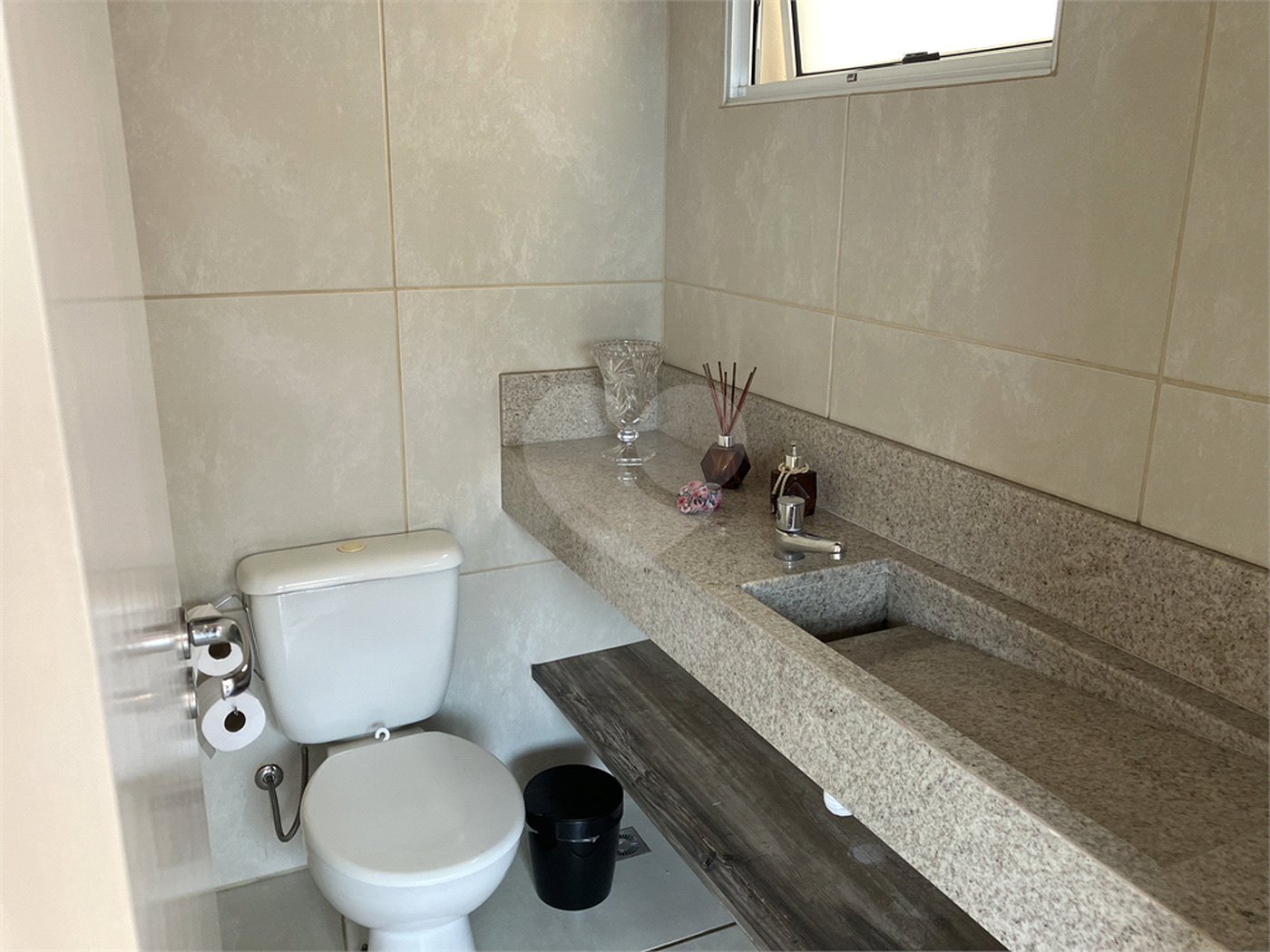 Apartamento à venda com 3 quartos, sendo 1 suíte, em Parque Campolim, Sorocaba, SP