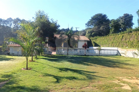 Chácara à venda com 3 suítes em Chácaras do Guacuri, Itupeva, SP