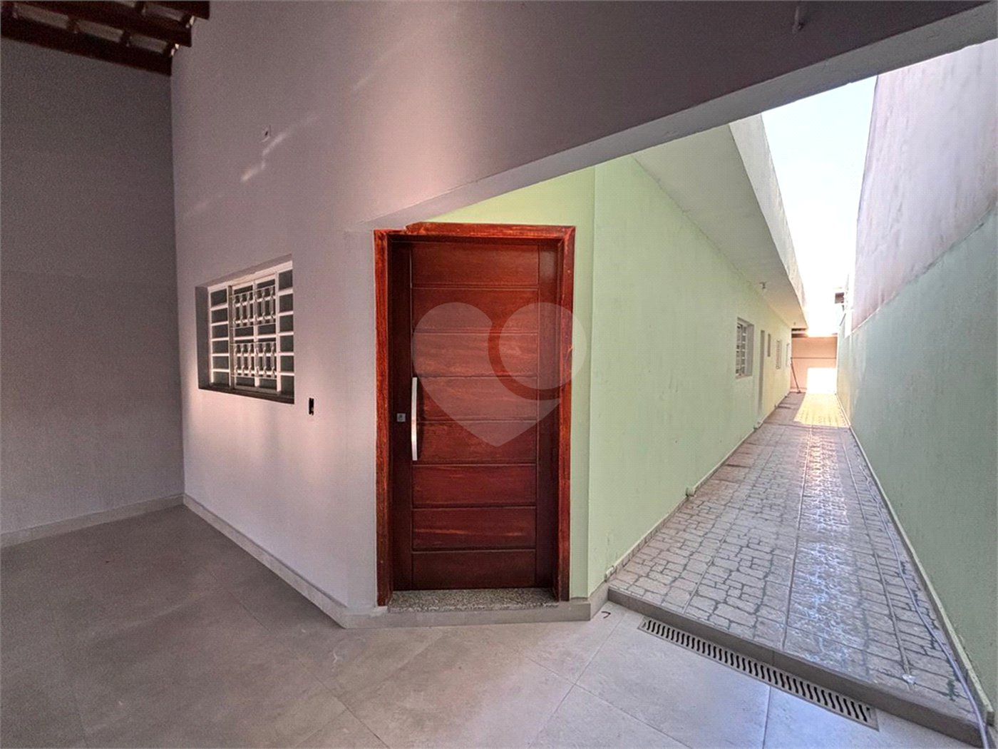 Casa à venda com 2 quartos, sendo 1 suíte, em Jardim Nair Maria, Salto, SP