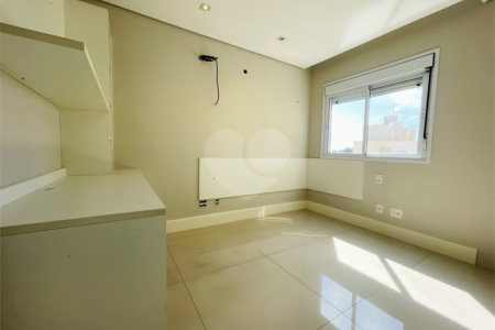 Apartamento à venda com 3 suítes em Baeta Neves, São Bernardo do Campo, SP