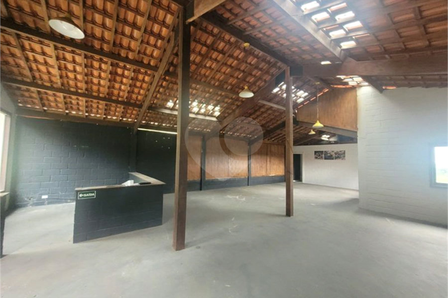 Salão à venda em Samambaia, Mairiporã, SP