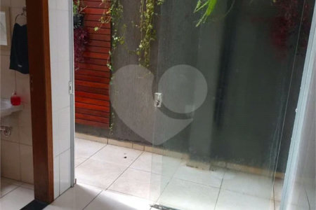Sobrado à venda com 3 suítes em Vila Mazzei, São Paulo, SP