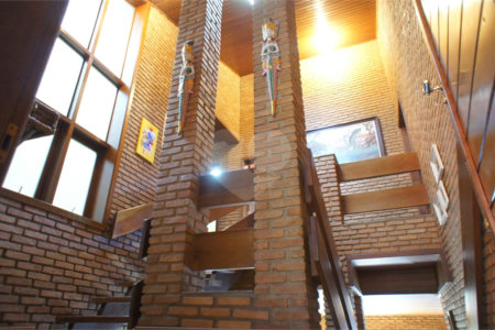 Casa à venda com 4 quartos, sendo 1 suíte,  em Vila Suissa, Mogi das Cruzes, SP