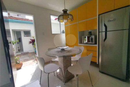 Sobrado à venda com 3 quartos, sendo 1 suíte,  em Brooklin Paulista, São Paulo, SP