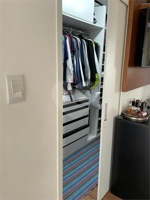 Apartamento à venda com 2 quartos, sendo 1 suíte, em Jardim Londrina, São Paulo, SP