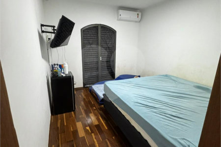 Sobrado à venda com 4 quartos, sendo 1 suíte,  em Jardim Santa Rosa, Araraquara, SP