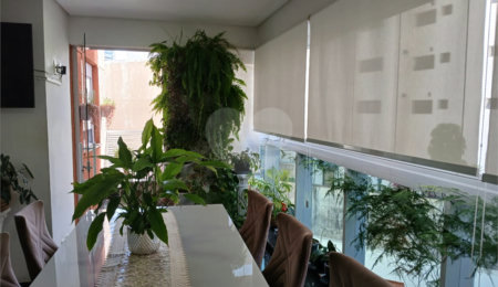 Apartamento à venda com 2 suítes em Vila Regente Feijó, São Paulo, SP