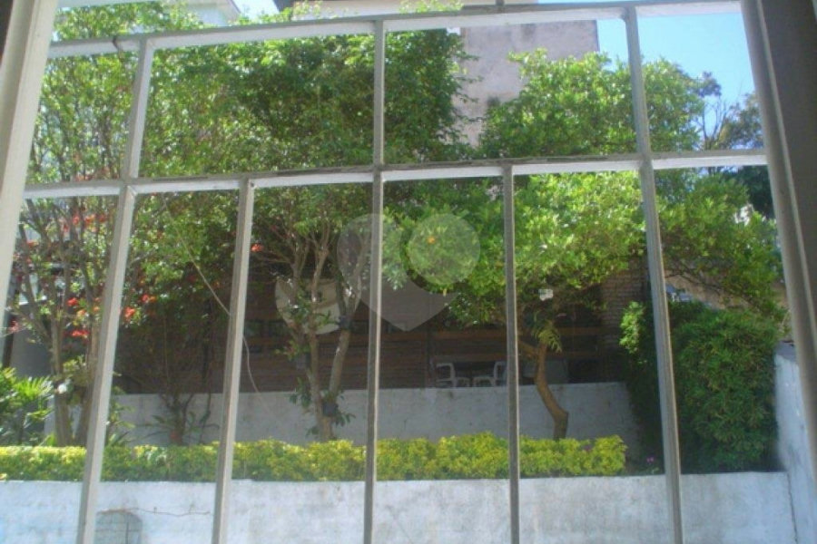 Sobrado à venda com 3 quartos, sendo 2 suítes, em Tremembé, São Paulo, SP