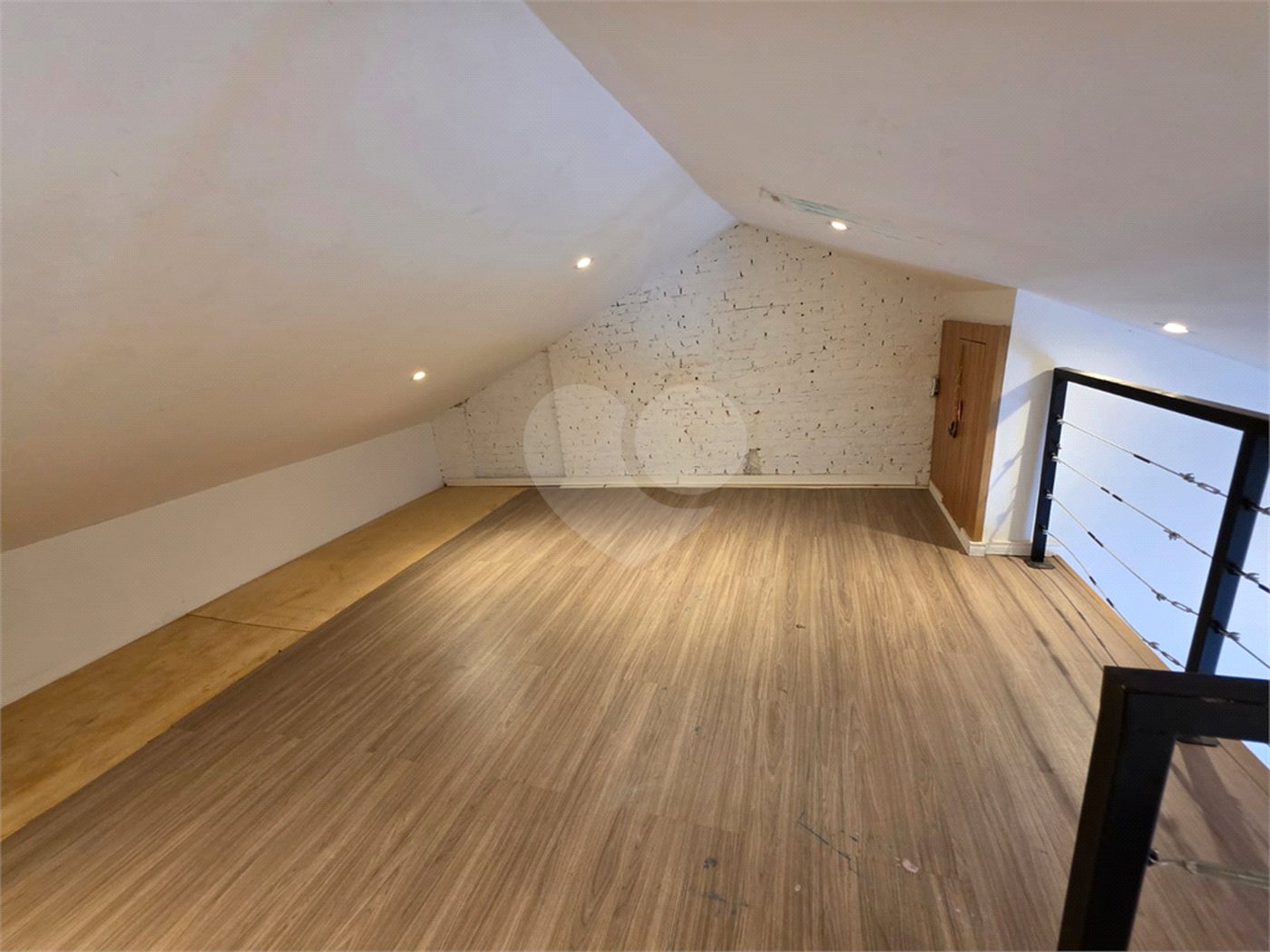 Casa de Vila à venda com 4 quartos, sendo 1 suíte, em Vila Mariana, São Paulo, SP