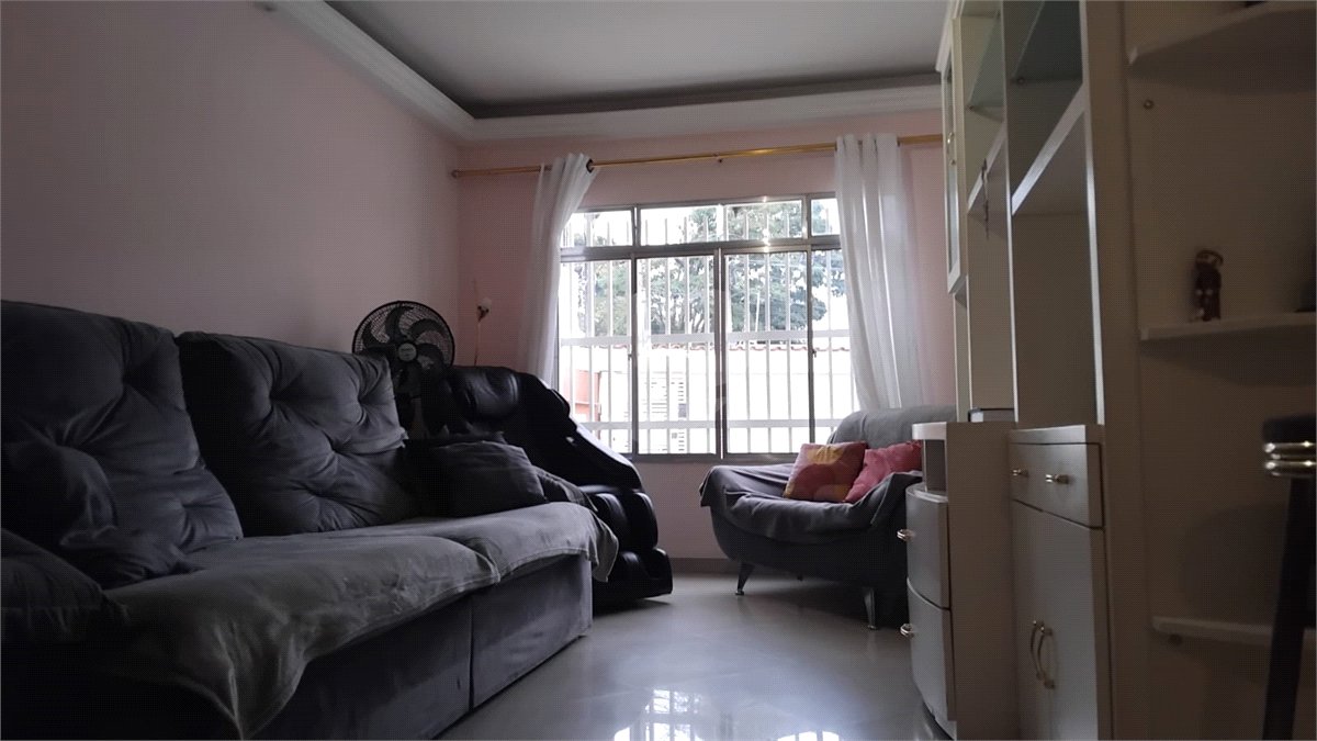 Casa à venda com 4 quartos, sendo 3 suítes,  em Vila Polopoli, São Paulo, SP