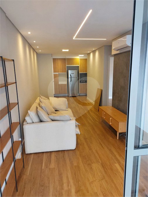 Apartamento para alugar com 2 quartos, sendo 1 suíte,  em Brooklin, São Paulo, SP