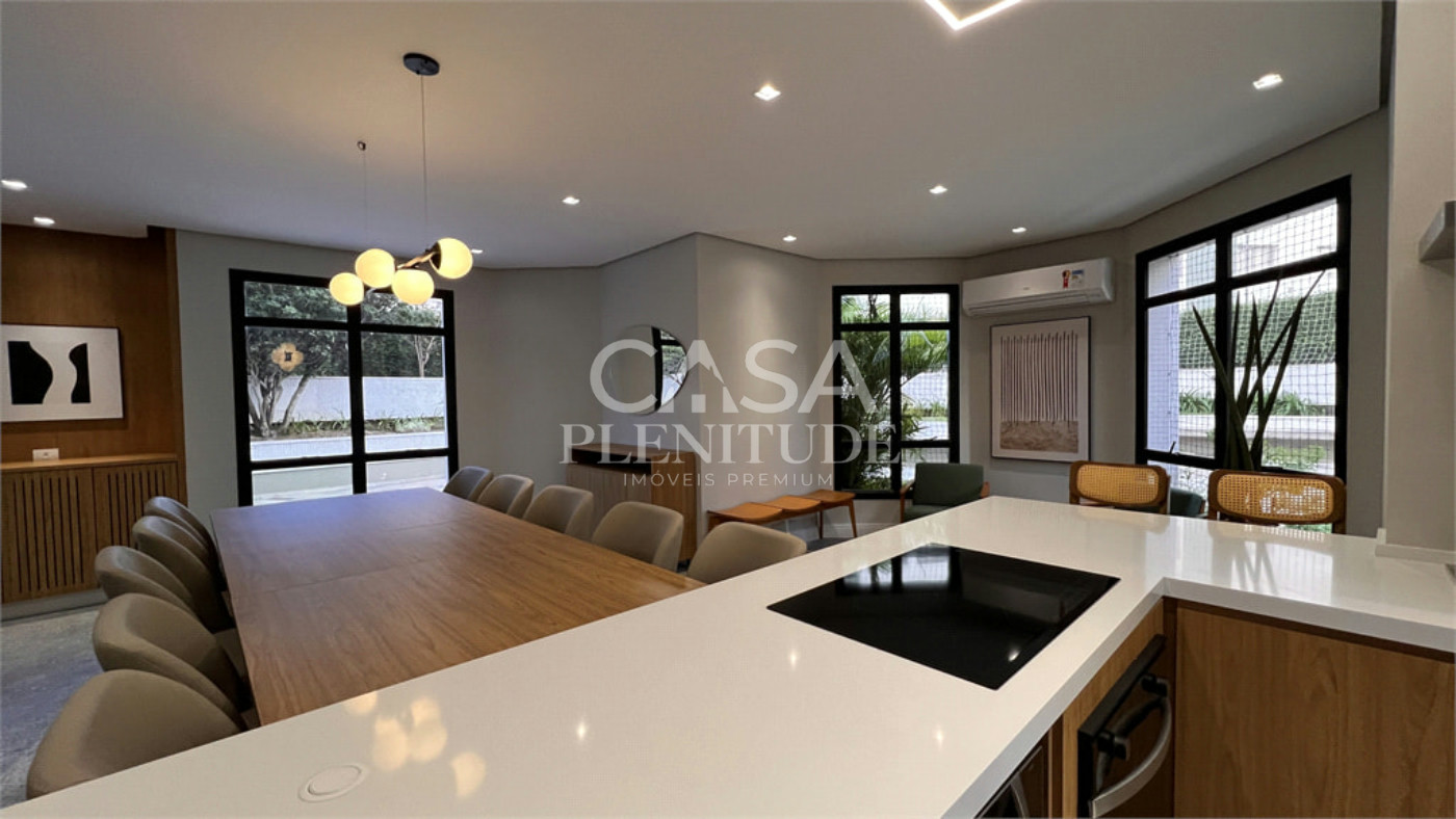 Apartamento à venda com 4 quartos, sendo 1 suíte,  em Vila Mariana, São Paulo, SP