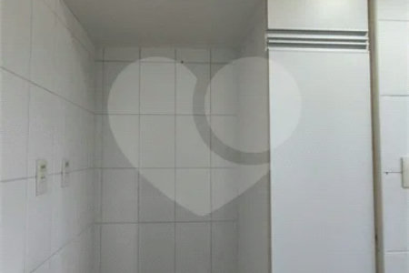 Apartamento à venda com 2 quartos, sendo 1 suíte, no Centro, Vinhedo, SP