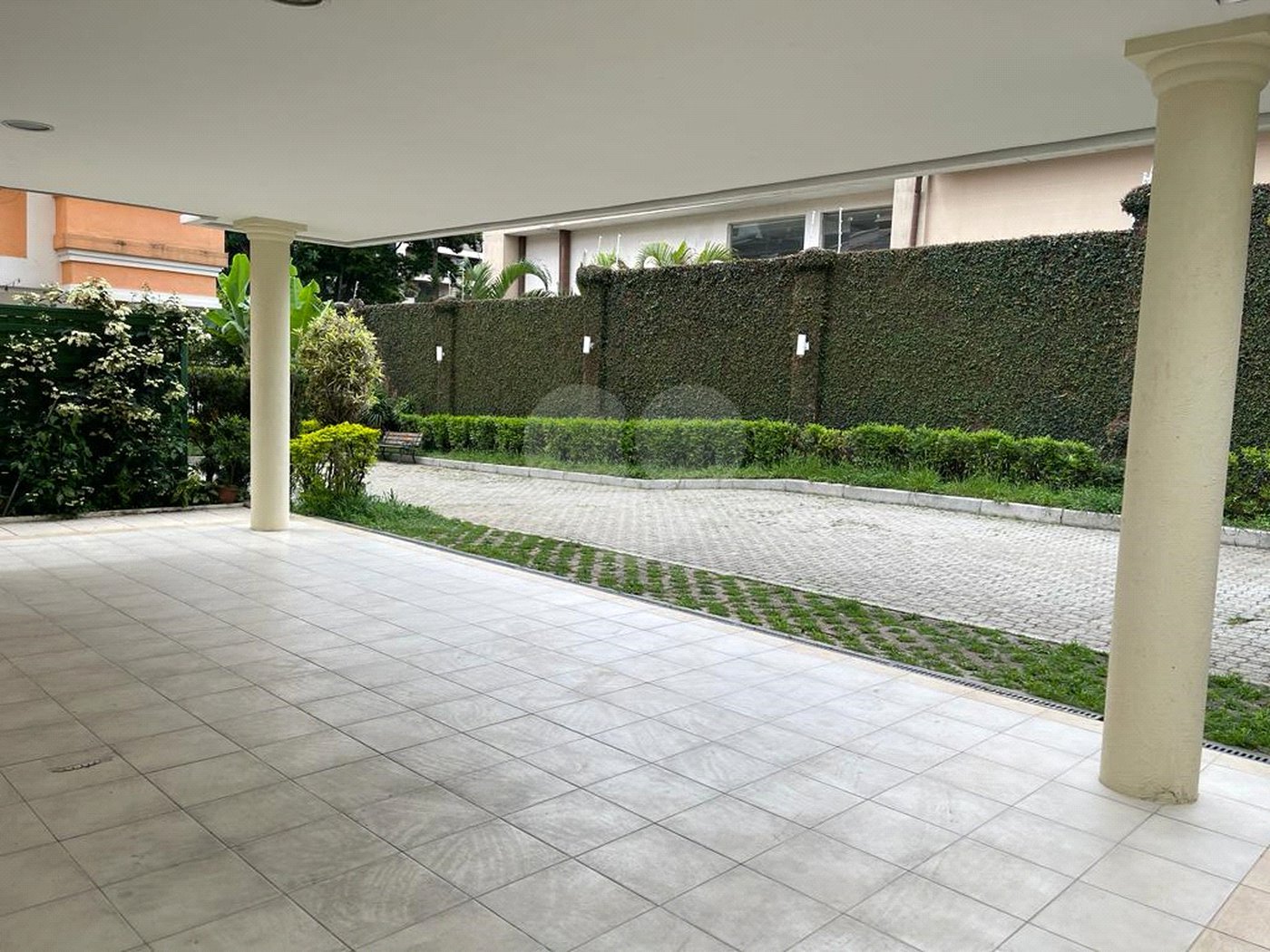 Casa à venda com 4 suítes no condomínio Conjunto Residencial São Benedito, São Paulo - SP