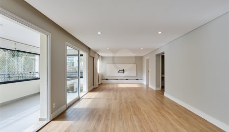 Apartamento à venda com 4 quartos, sendo 3 suítes,  em Granja Julieta, São Paulo, SP