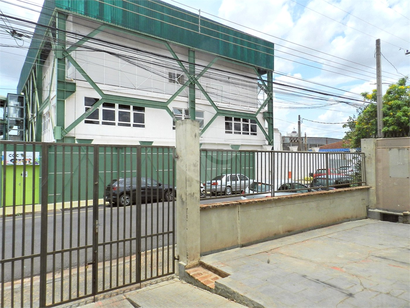 Casa à venda com 3 quartos, sendo 1 suíte,  em Jardim Sumaré, Ribeirão Preto, SP