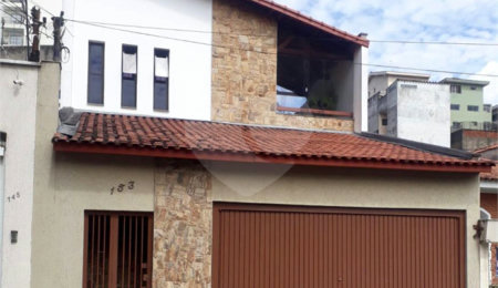 Sobrado à venda com 4 quartos, sendo 2 suítes,  em Parada Inglesa, São Paulo, SP