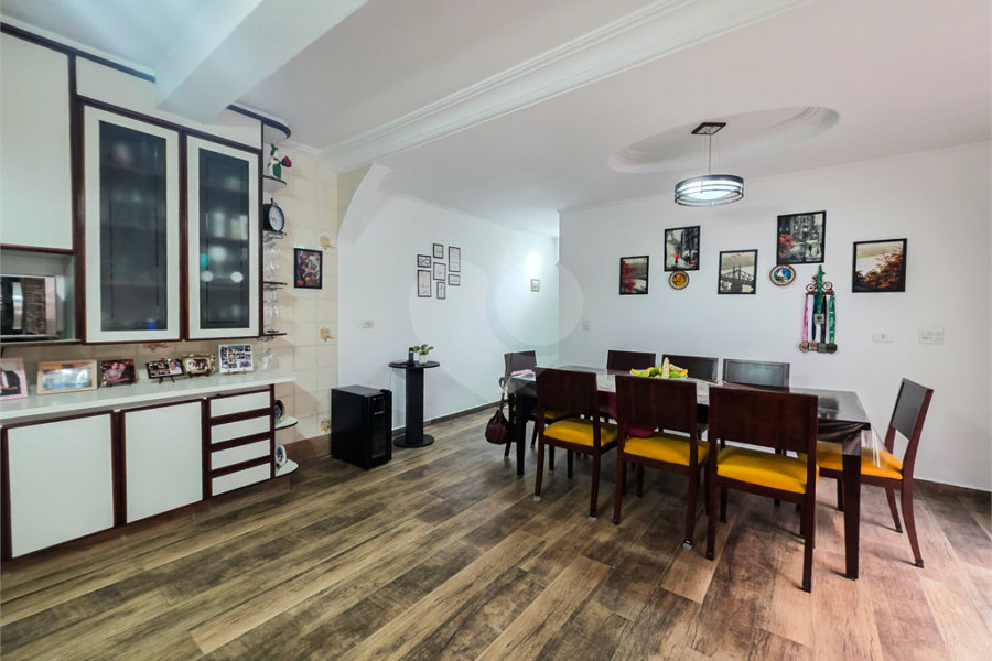 Casa à venda com 4 quartos, sendo 1 suíte, em Sapopemba, São Paulo, SP