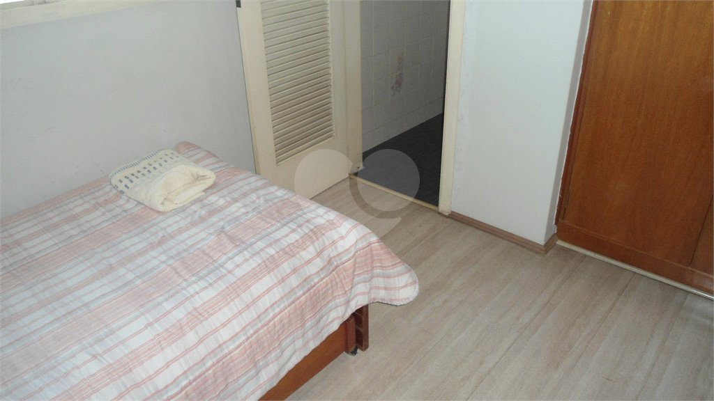 Sobrado à venda ou para alugar com 3 suítes em Vila Mascote, São Paulo, SP