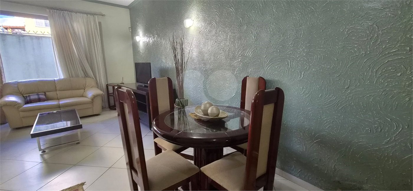 Sobrado à venda com 3 quartos, sendo 1 suíte, em Santana, São Paulo, SP