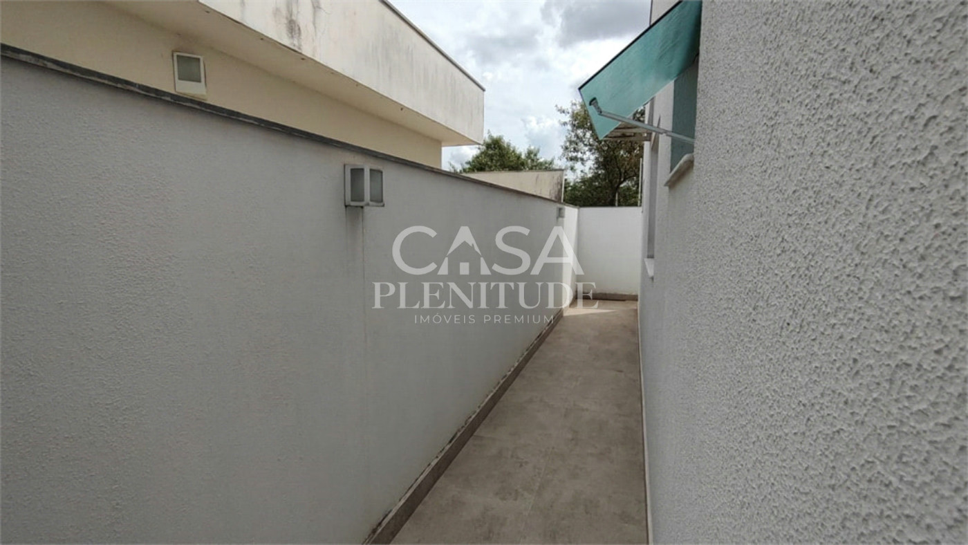 Casa em condomínio à venda com 3 quartos, sendo 1 suíte, em Iporanga, Sorocaba, SP